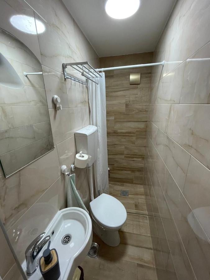 Apartman Dunav คลาโดโว ภายนอก รูปภาพ